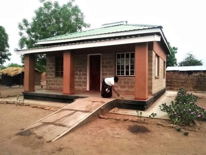 FACE CONSTRUCTS FIVE DROUGHT AND FLOOD TOLERANT HOUSES FOR CYCLONE IDAI SURVIVORS